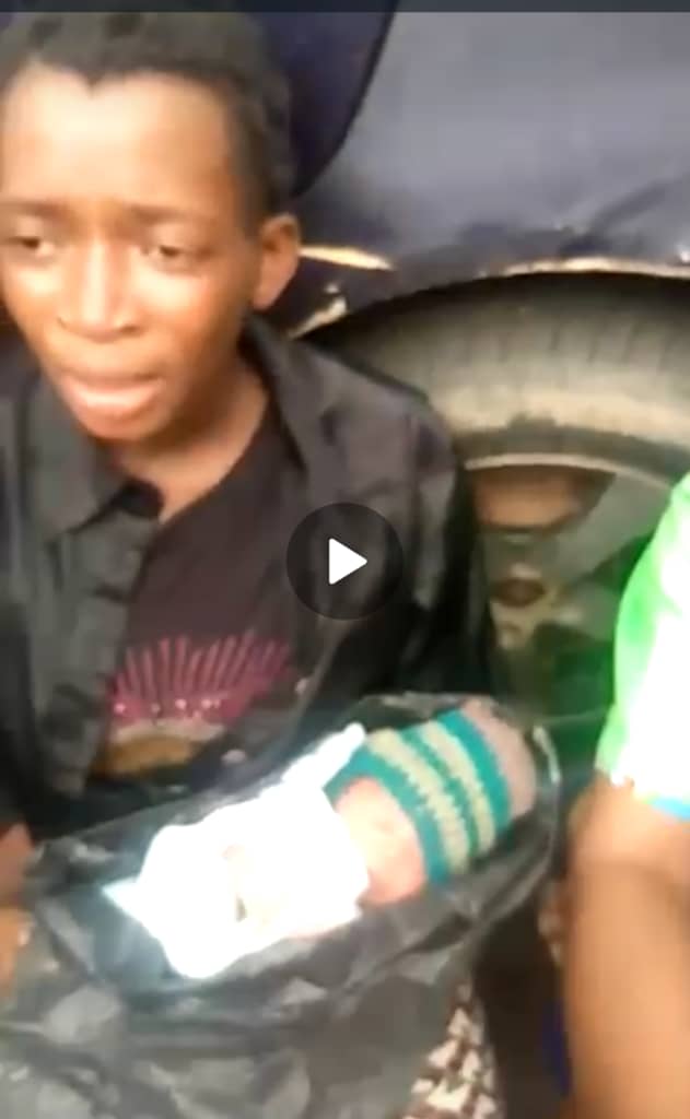 See How Two Ladies Stole Twin Baby In Ebonyi State (Video)