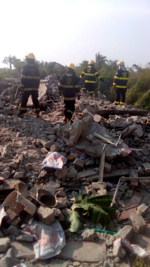 In Lagos, Five People Were Injured When A Building Under Construction Collapsed (Photo)