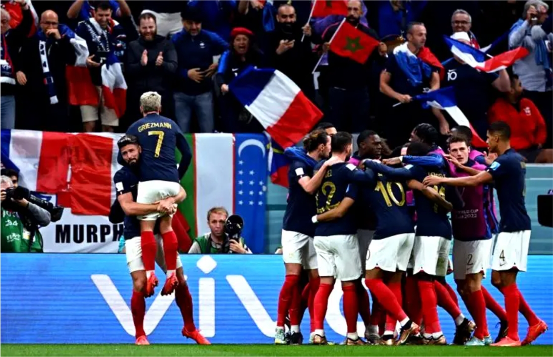 France defeats England