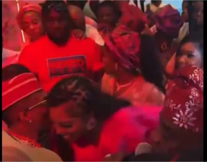 See How Tiwa Savage Stole The Show At Wizkid’s mum’s funeral party
