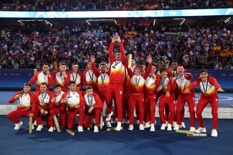 Spain Clinches Gold in Olympic Football Final with 5-3 Victory Over France