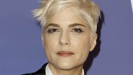 Selma Blair arrested